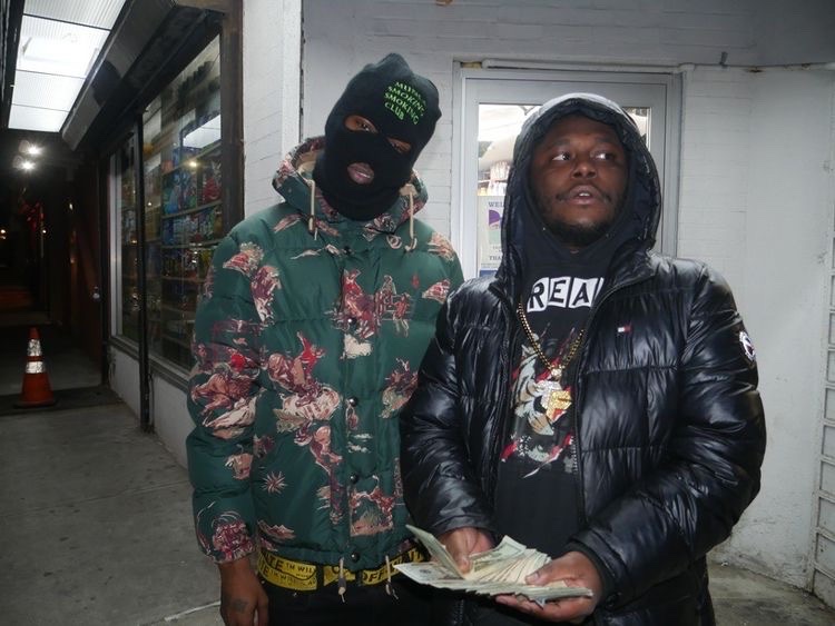 OGUncleBurnie's tweet image. #Scenes from 🎥 on the #SouthStreets Lil bro popped out for the turn up
#TF2TheDeath