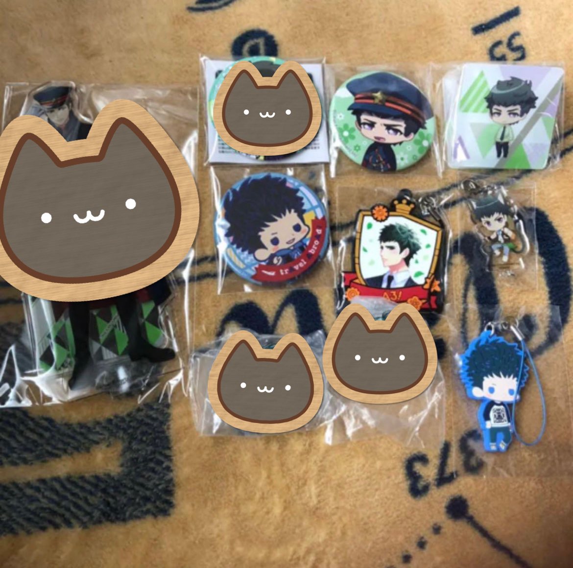 peachieepie's tweet photo. more tasuku merch! these have already been purchased so i’m just waiting for them to arrive in the warehouse. 

payment 1: $2/each (includes intl shipping, due when items arrive to me)
payment 2: shipping to you!

US based, can ship internationally!

ty @A3__goods @Veludo_Merch ! https://t.co/8FqtXAqpK1