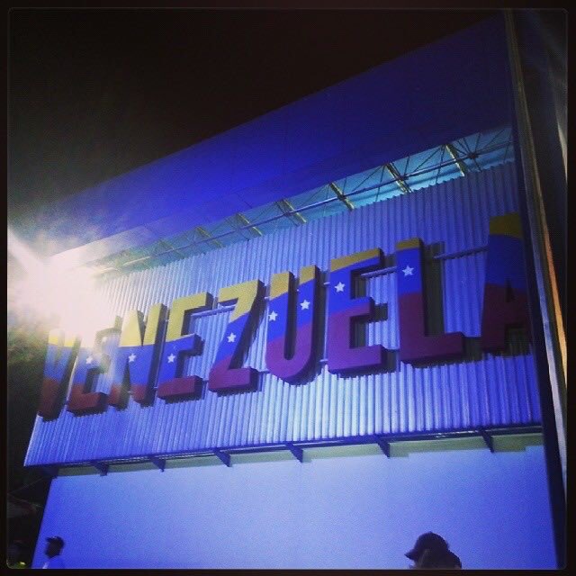 TochadasVE's tweet photo. ¿Qué lugar es este? Y ¿dónde queda?
-
#domingodert vía @balaguera85 https://t.co/cbTHqNQ5rQ