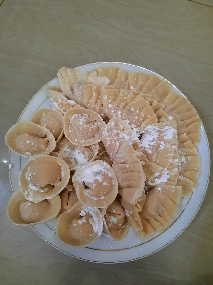 Resep membuat dumpling untuk fried gyoza dan wonton soup

- a Thread