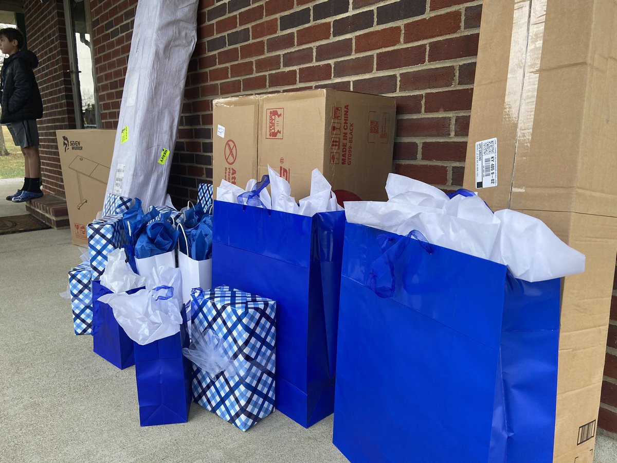 ‘Make a Wish’ dropped off all of these gifts for a 13-year-old boy in Scott County who battled Ewing Sarcoma, a rare form of bone cancer. <a href="/LEX18News/">LEX 18 News</a>