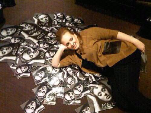 SolbergLight's tweet photo. Mood💜
#10YearsOf21
#Adele21 https://t.co/nADmNW7Ijy