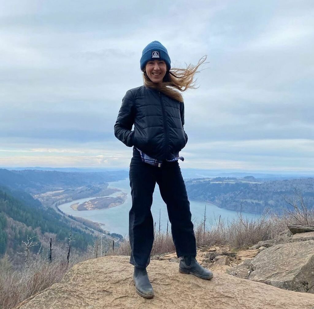 SanFranpsycho's tweet photo. Happy #SundayFanDay to @cheffyem on top of the world in our SFP Beanie. 💨🌲 https://t.co/MvhpHD9rxt https://t.co/mE28gvJfMc