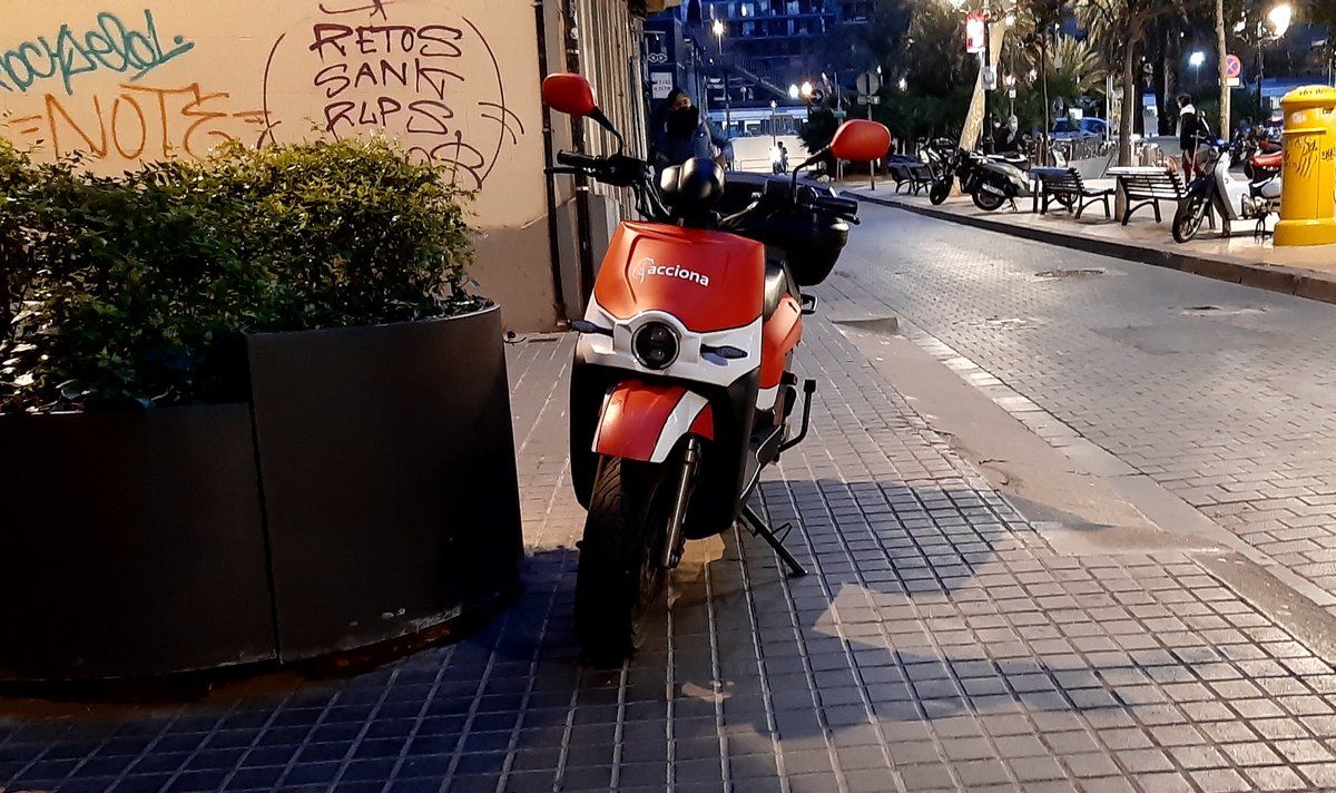 Oscar Martinez tweet media