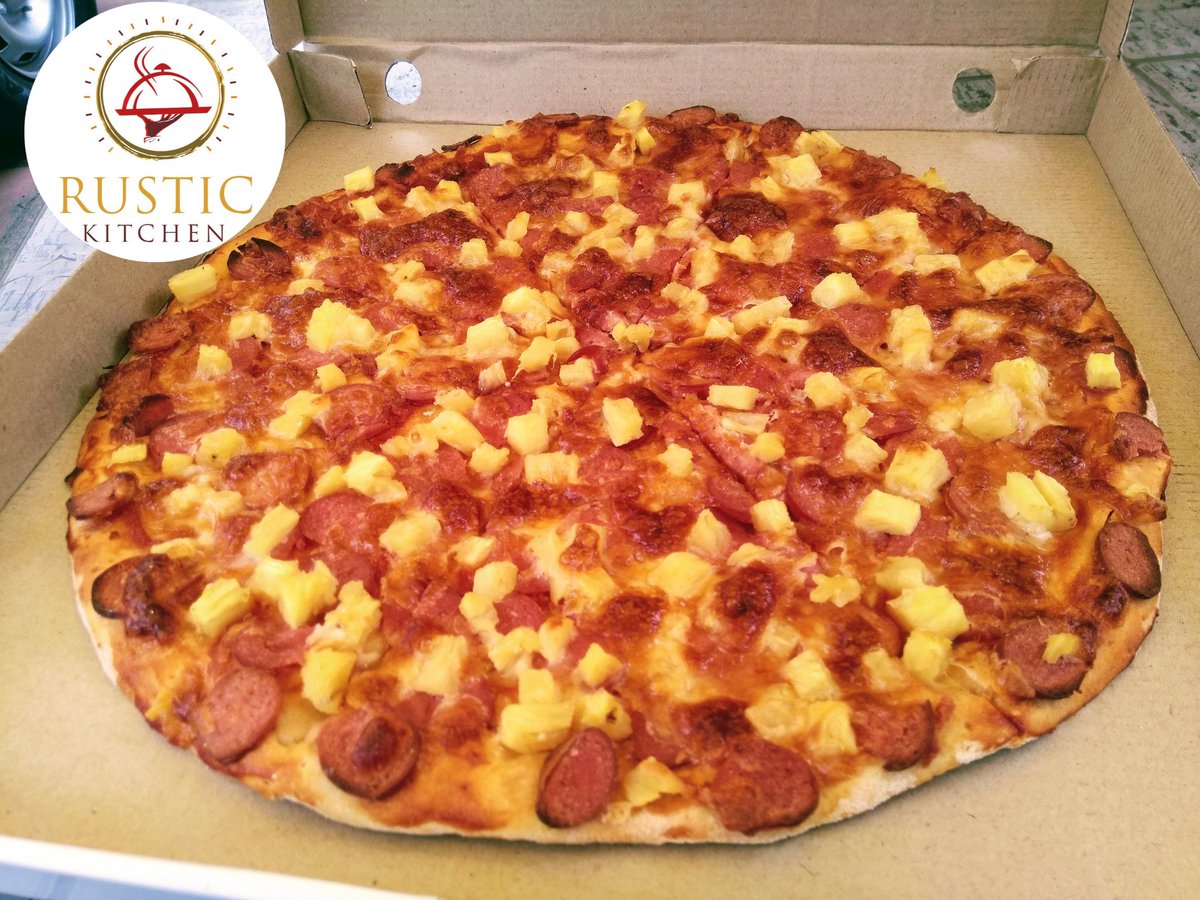 RusticKitchenKe's tweet photo. Fruitful #Pizza π Treat.
Call or text 0724 001565 to order a tasty, meaty, cheesy and well stacked #Pizza today.
#RusticPizza π₯
#RusticDelivery ποΈ
#SimpleConvenientHealthy π https://t.co/gTVDWB2FGS