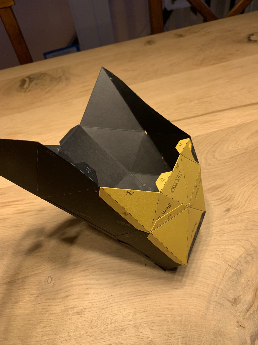 fchevrot74's tweet photo. @Papertrophy did I do it right (large shark- just the first 10 pieces)? Or is it inside out ? 😭 thanks https://t.co/yIJ2BHfqlB