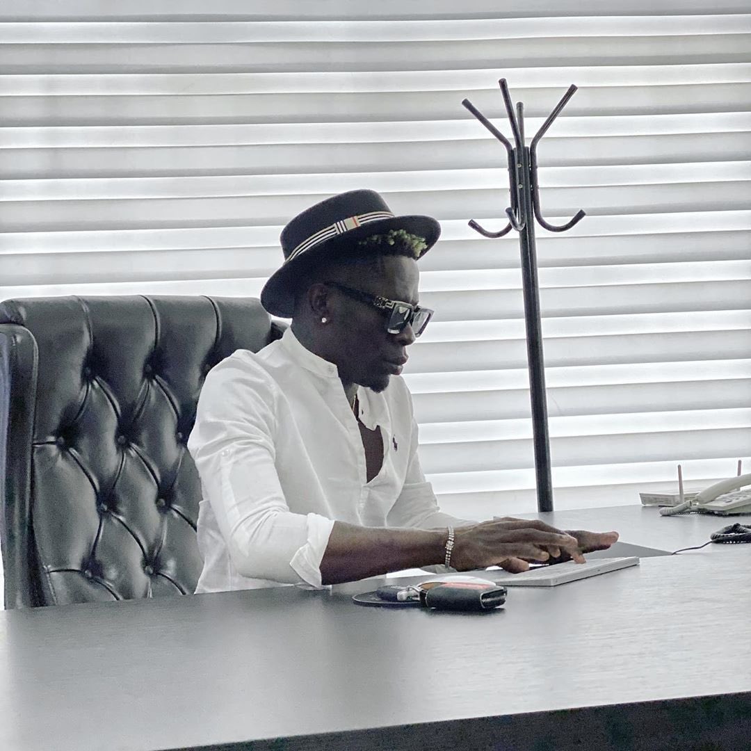 Before                                    After

#MondayMotivation