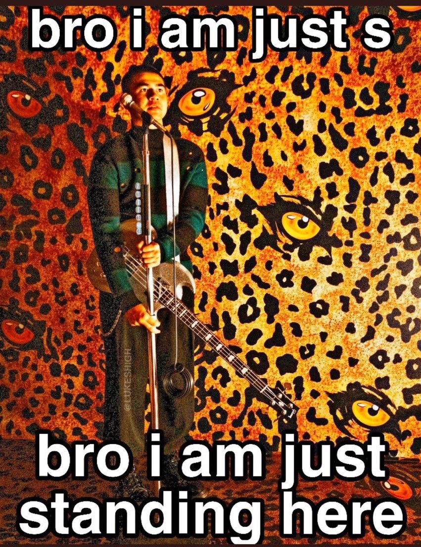 HAPPY BIRTHDAY TO THE SENSATION THE BODACIOUS (and also meme-able) THE CALUM HOOD~  