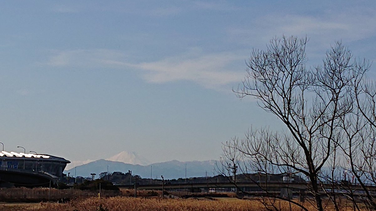 miyatuch's tweet photo. 富士山が真っ白🗻 https://t.co/Uuqgo95MAz