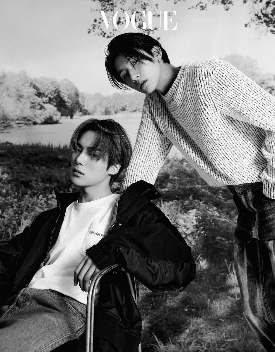OfficialMONSTAX's tweet photo. 📸
#몬스타엑스 #민혁 #IM
#VOGUE 2월호 화보

@Voguekorea
#MONSTAX #MONSTA_X
#MINHYUK #아이엠 #보그 https://t.co/ty2e8a84kT