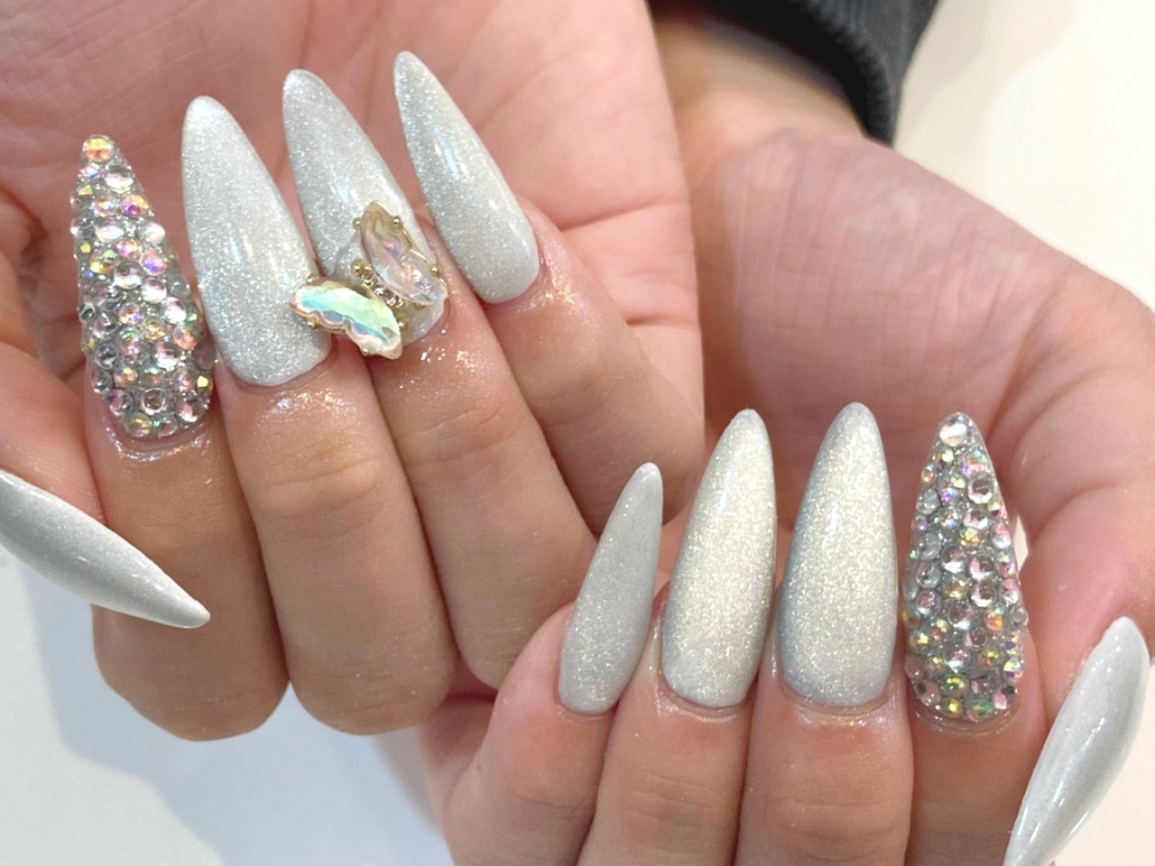 Nailsgogo 渋谷 ネイルサロン Nailsgogo ネット予約 T Co Pjrbh5rlbe インスタ T Co Gmbqsa2d9y ネイル 担当 ゆさ マグネットネイル ちょうちょネイル 蝶々ネイル 白ネイル ありがとうございました 渋谷ネイルサロン 派手