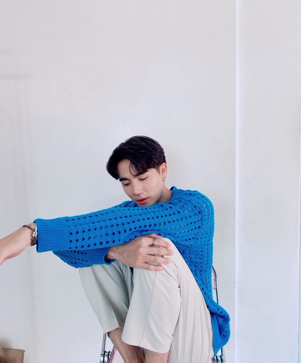 𝙭 𝙯𝙚𝙚𝙥𝙧𝙪𝙠 ()*— 𝙖 𝙩𝙝𝙧𝙚𝙖𝙙.