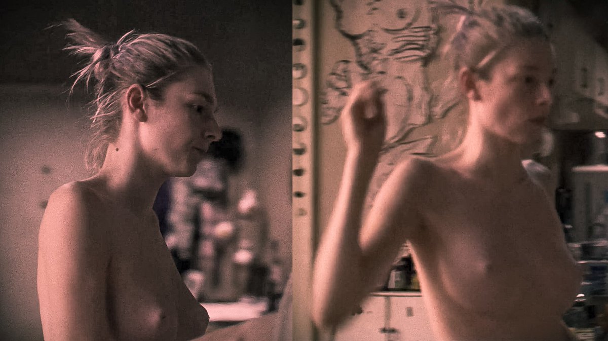 Naked hunter schafer Hunter Schafer.