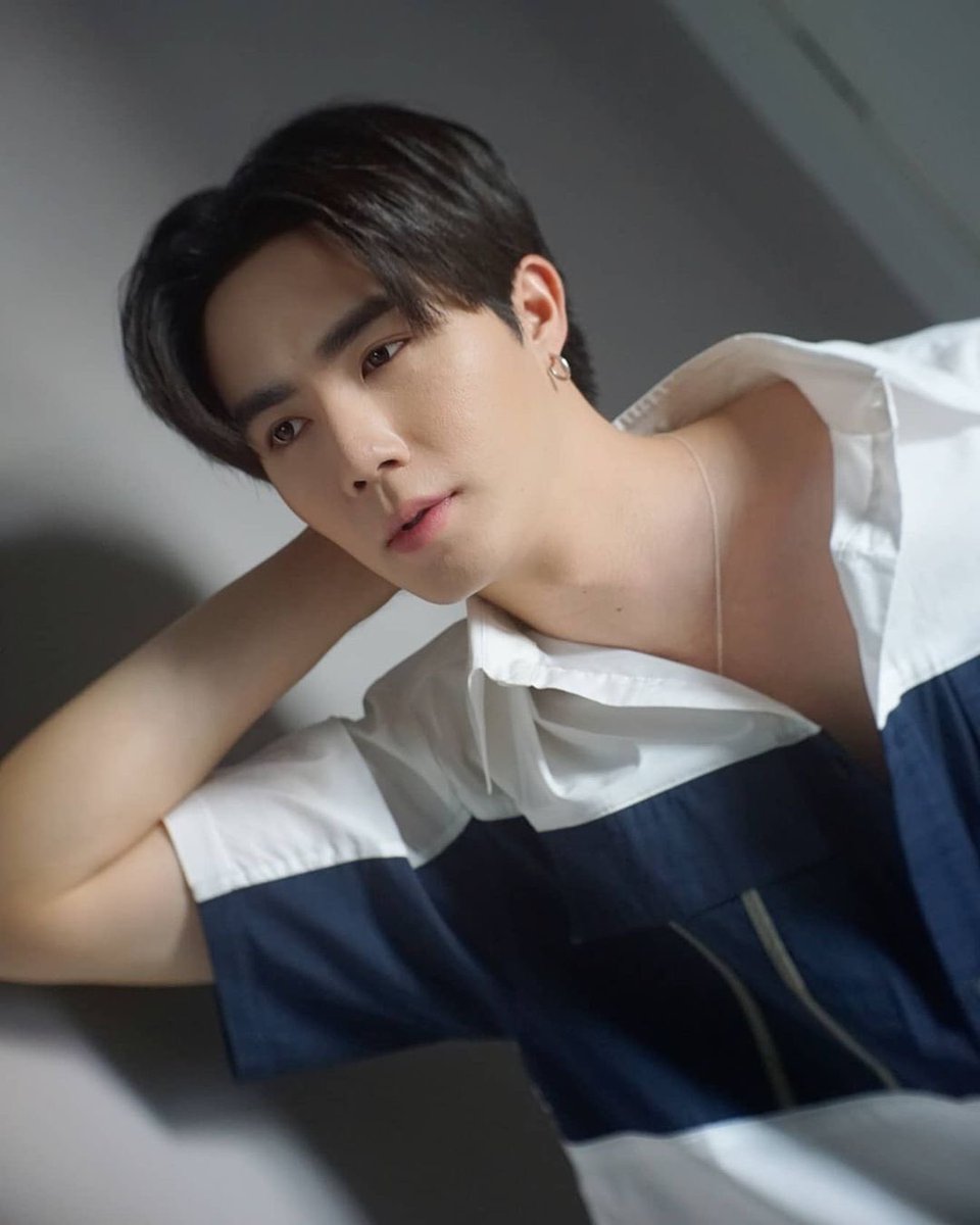 𝙭 𝙯𝙚𝙚𝙥𝙧𝙪𝙠 ()*— 𝙖 𝙩𝙝𝙧𝙚𝙖𝙙.