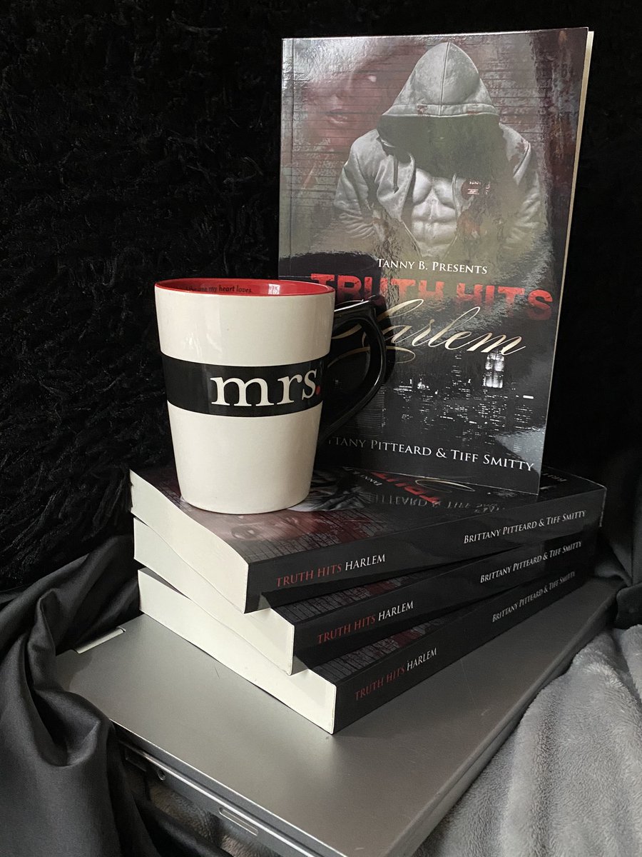 BPitteard's tweet image. #bookstackchallenge #writtenbyme #truthhitsharlem