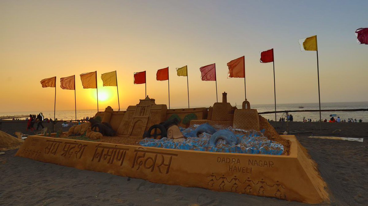 tapasyaraghav's tweet photo. Celebrations on full swing #NationalTourismDay2021 #BharatParv2021 #RepublicDay2021 #nirmandivas #DekhoApnaDesh #utmerger #lovedddnh https://t.co/8QdZDxp0CX
