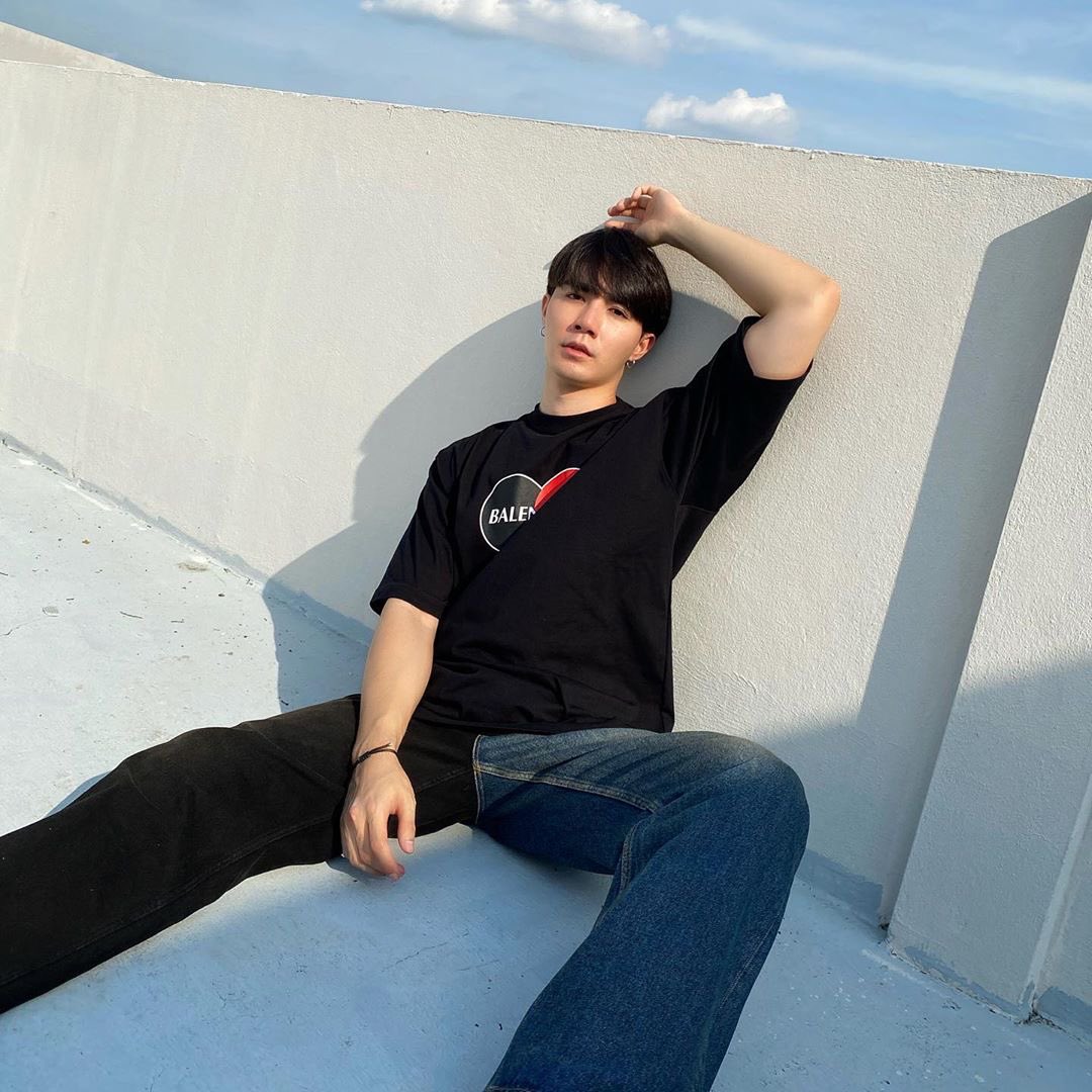 𝙭 𝙯𝙚𝙚𝙥𝙧𝙪𝙠 ()*— 𝙖 𝙩𝙝𝙧𝙚𝙖𝙙.