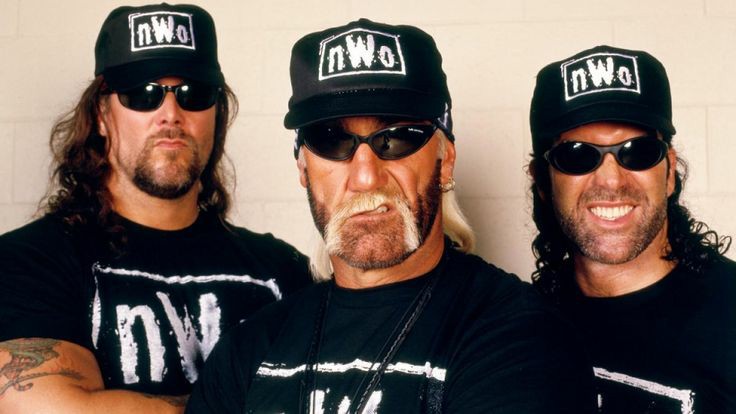 helroddlux's tweet photo. 1995. The far side ends
That same year Calvin and hobbes ends...
  1996.  The NEW WORLD ORDER. rose from the shadows..
 Coincidence???
#nwo #prophecy. #beginingoftheend @HulkHogan 
#NewWorldOrder https://t.co/2Ci5VjqE1k