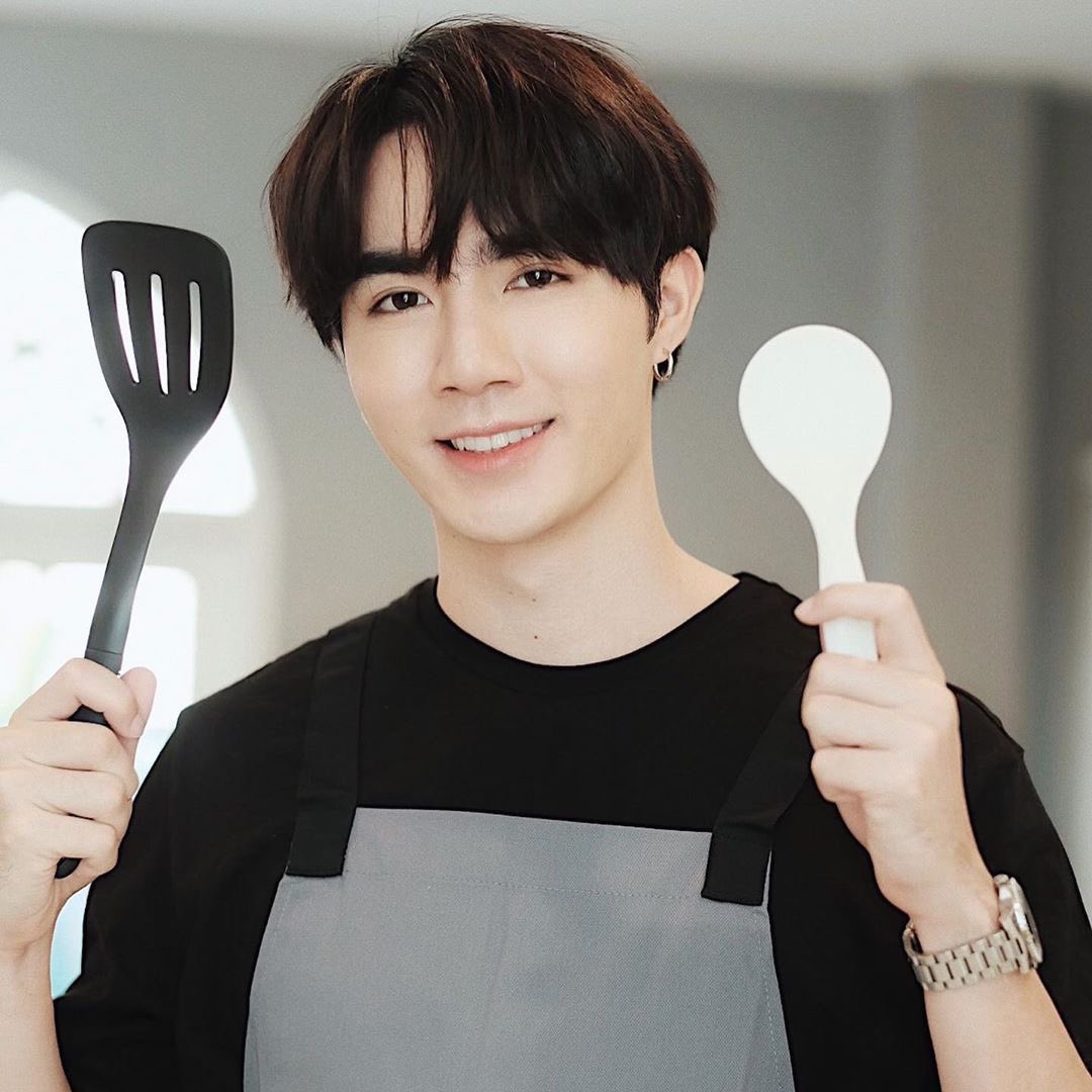 𝙭 𝙯𝙚𝙚𝙥𝙧𝙪𝙠 ()*— 𝙖 𝙩𝙝𝙧𝙚𝙖𝙙.