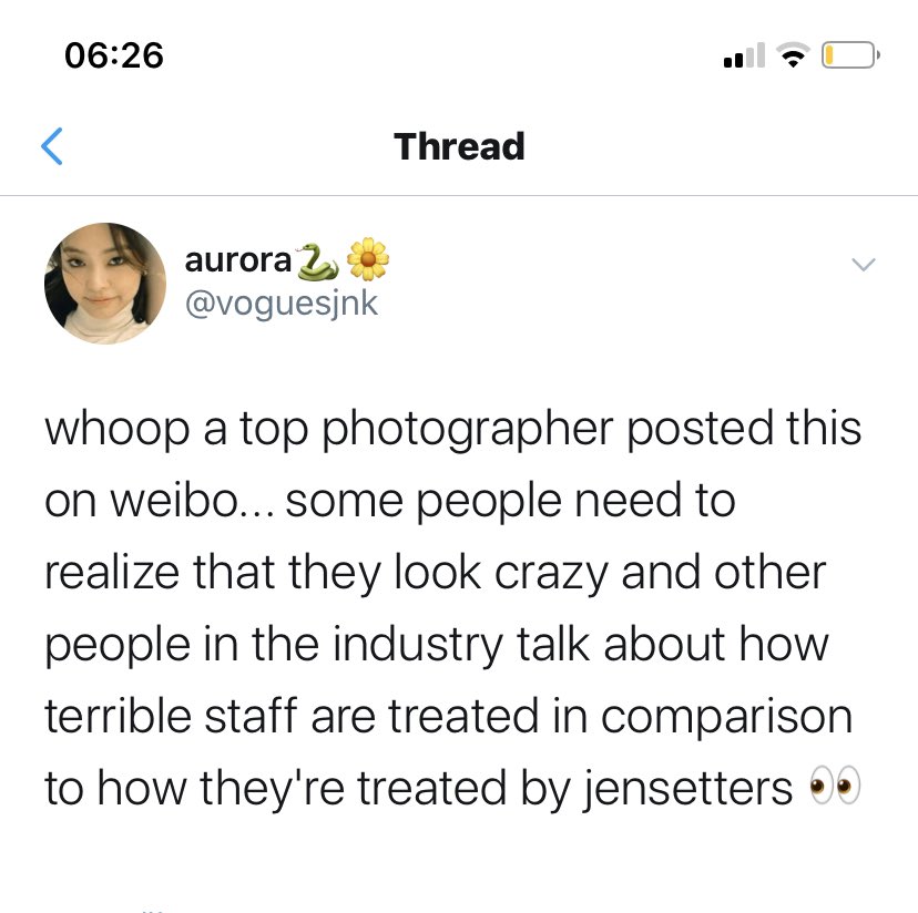 3,) This one is from the Google translator / Dancer for 10 years / Best in lying, Aurora.Fake hyping her fave (read her tweet) her co jennietals be hyping it.The "whoop" sends  it's embarrassing 
