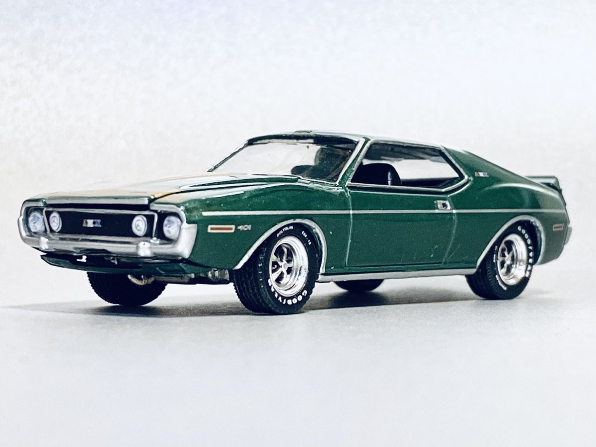 フォンティエ V Twitter 1972 Amc Javelin Amx 個性的なスタイリングが魅力的なamcのポニーカー Amxの名は元々は2座スポーツカーに与えられた物ですが そちらは廃止されジャベリンの高性能版に引き継がれた Glのアドカーシリーズの物ですが 仕上げがイマイチ