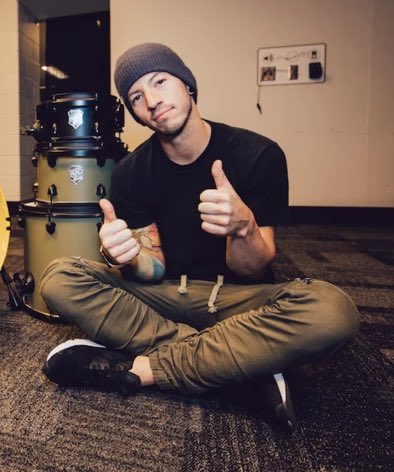 a thread of josh to either make u swerve or to secure u in the superior lane