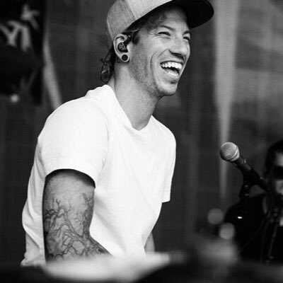 a thread of josh to either make u swerve or to secure u in the superior lane