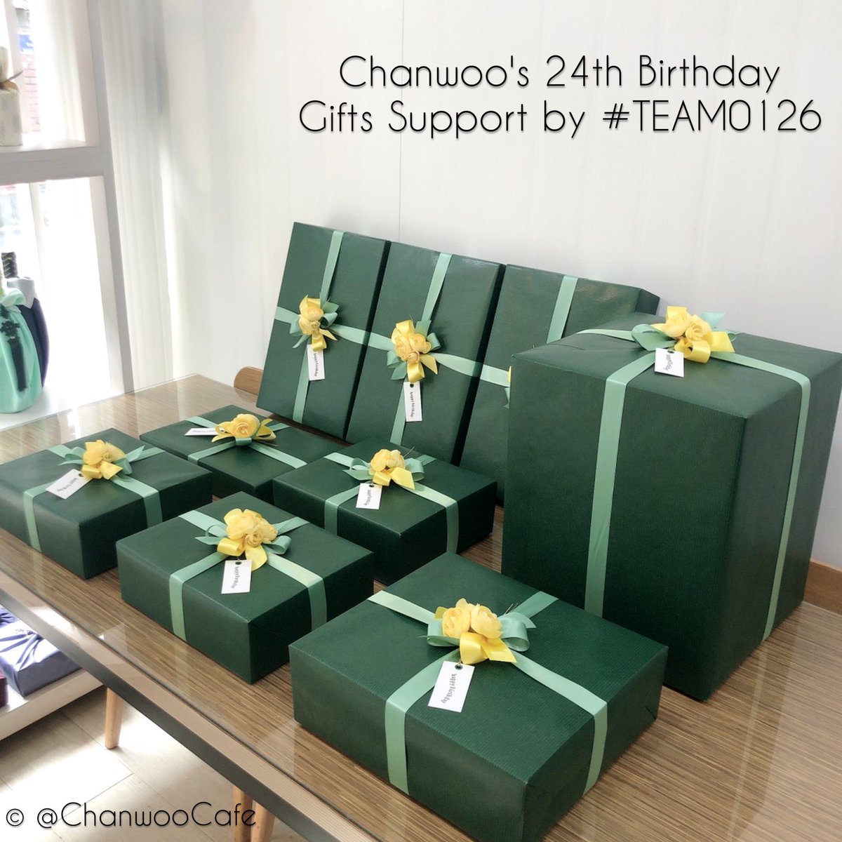Entang_234's tweet photo. 𝗖𝗛𝗔𝗡𝗪𝗢𝗢 𝟮𝟰𝘁𝗵 𝗕𝗜𝗥𝗧𝗛𝗗𝗔𝗬 𝗣𝗥𝗢𝗝𝗘𝗖𝗧 𝗠𝗠𝗫𝗫𝗜

Birthday gifts support wrapped in Green and yellow,
based on latest interview that Chanwoo recently like yellow too

#CHANWOO #찬우 #정찬우
#ChanwooBirthdayProject2021 #ChanwooBdayMMXXI @YG_iKONIC @iKON_chan_w000 https://t.co/B3TnH2g2CG