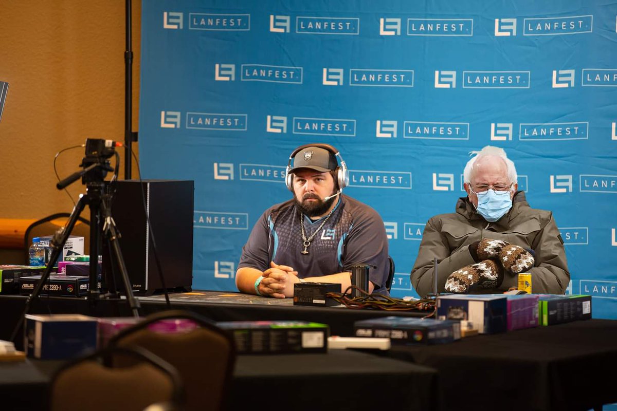 IFoundASteven's tweet photo. Apparently, Bernie Sanders showed up to our gaming event where we raised more than 1000 food items for families in need this winter! https://t.co/pvEO4ag3aJ
