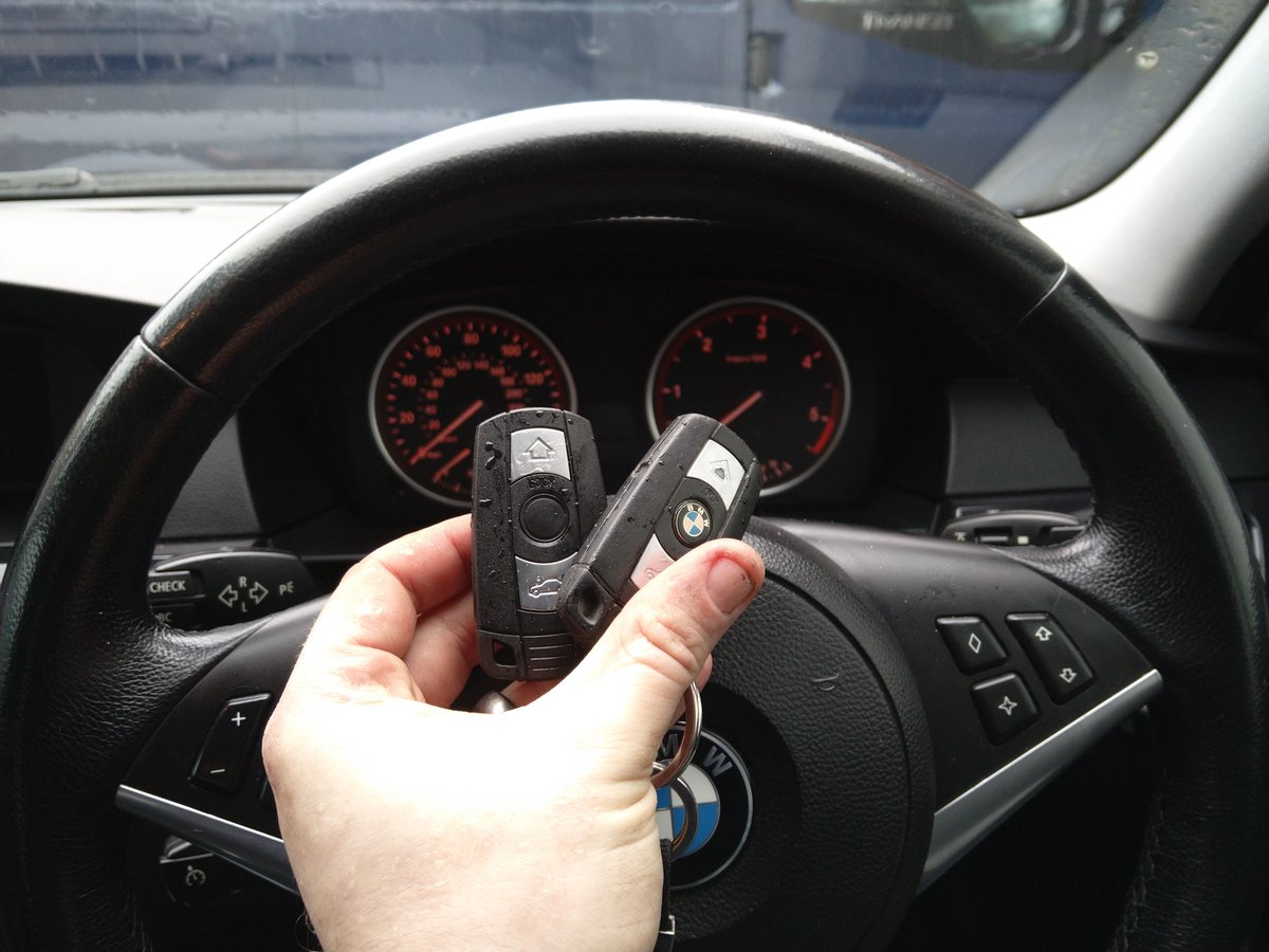 5 Series BMW - Spare Dash Key - Stanleys Security Limited -01704 501336 🔑 - Garage came down requiring a spare remote key for their BMW 5 Series. We supplied and programmed they car, vehicle drove off happy. Ready to sell.

#BMW #5Series #dashkey #sparekey #remotekey #security