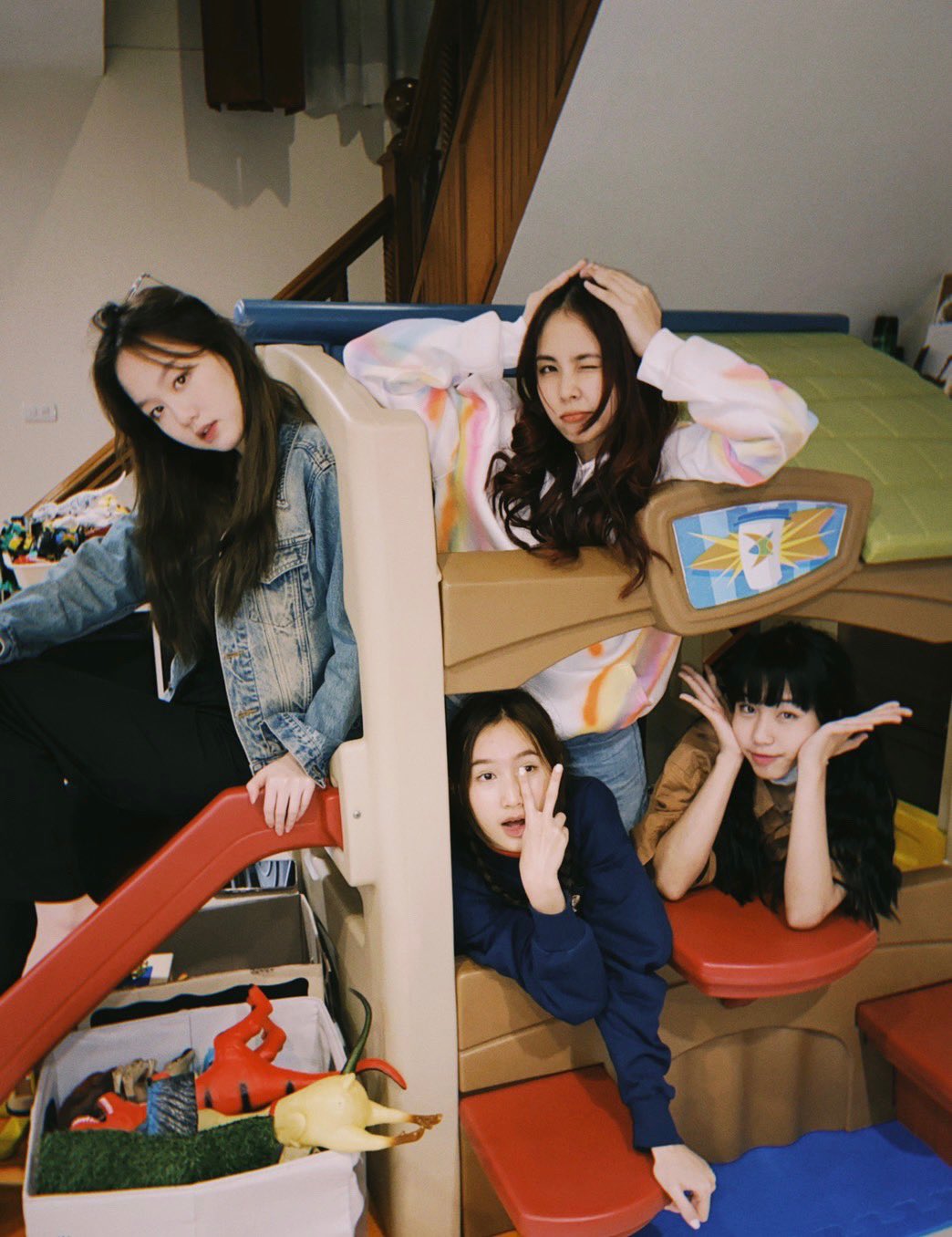 EsjunDcUcAAGVfL?format=jpg&name=large