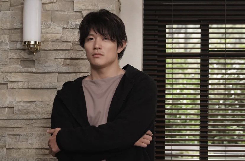 鈴木亮平の体型変化がすごい 役作りで痩せた 太った時の画像を比較