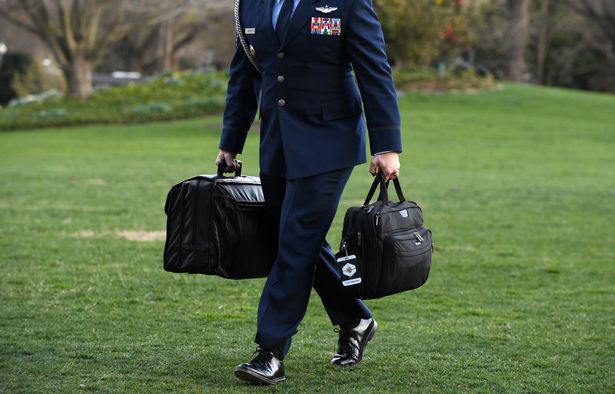 What’s in the deadly briefcase that never leaves a US president’s side

bit.ly/2Yc81qc