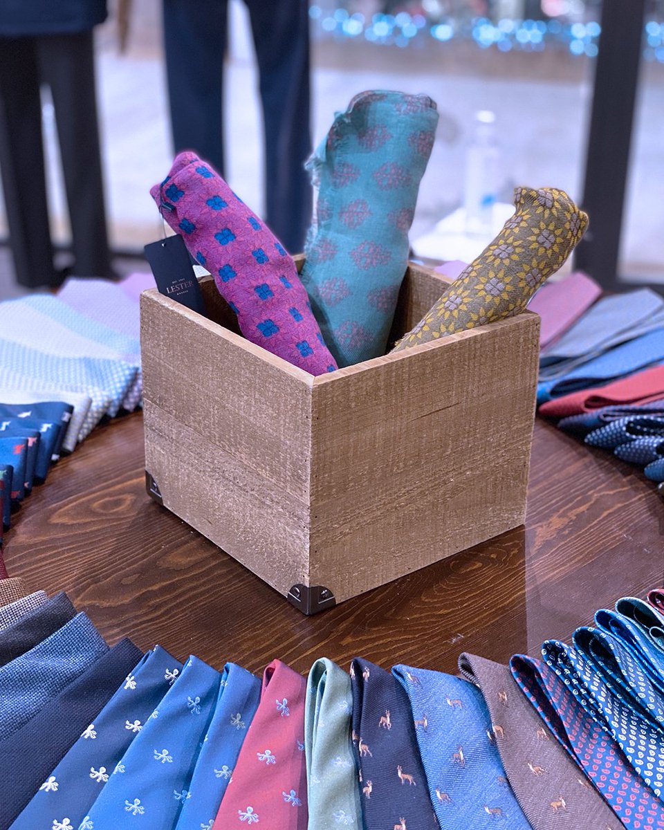 Encuentra la moda actual para el hombre moderno y elegante, con el toque inconfundible de #Lester. Te esperamos en Zielo 😉