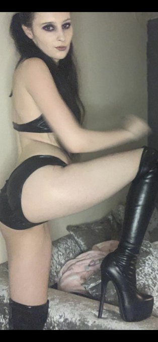 Being a goddess is hard work especially when you have no pigs making you happy or worshipping you!!!<a href="/tag/lingerie"class="tags"><span>#lingerie</span></a><a href="/tag/selfie"class="tags"><span>#selfie</span></a><a href="/tag/sexy"class="tags"><span>#sexy</span></a><a href="/tag/linkinbio"class="tags"><span>#linkinbio</span></a><a href="/tag/link"class="tags"><span>#link</span></a><a href="/tag/bum"class="tags"><span>#bum</span></a>