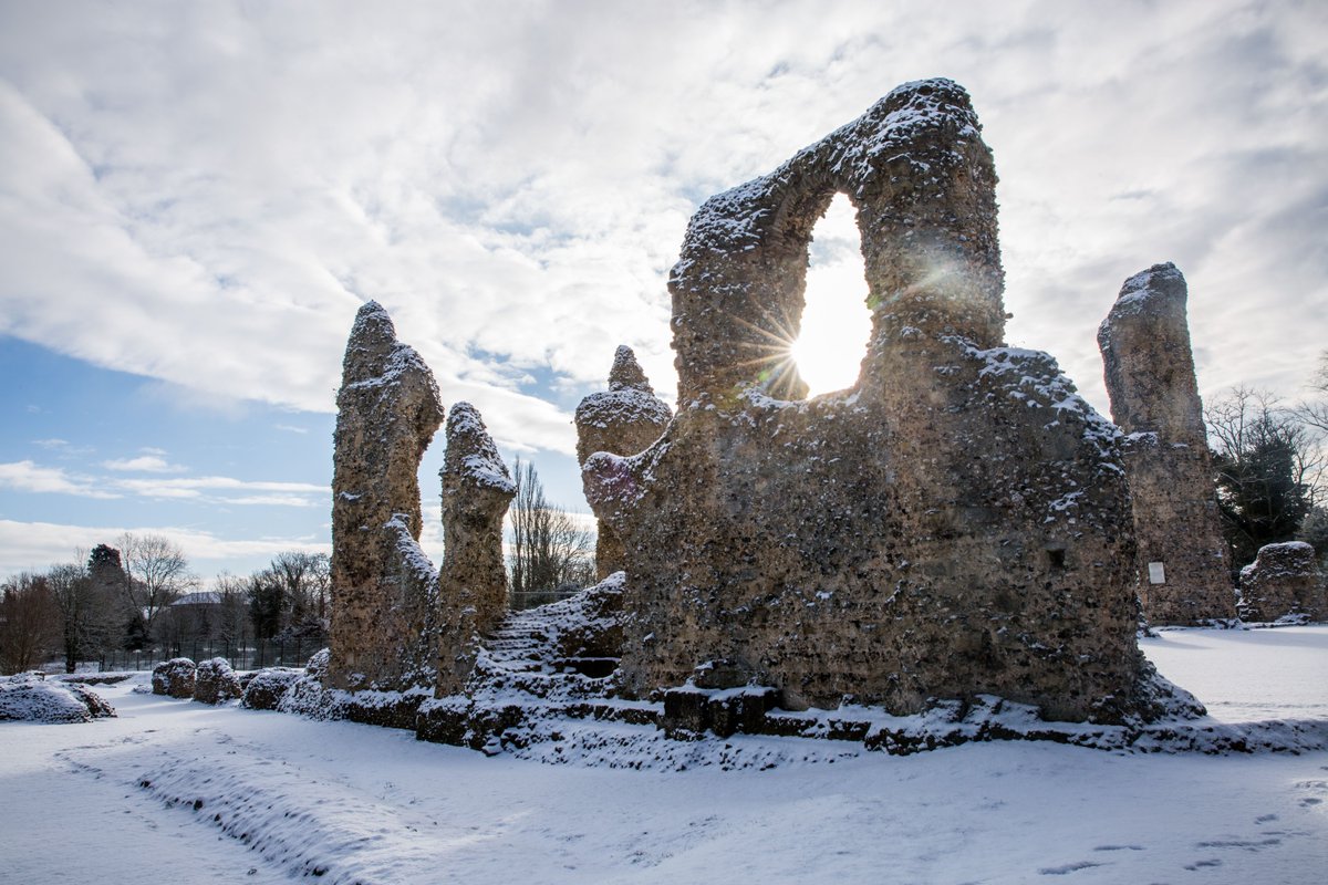 These walls of the Abbey of St Edmund have seen over 1000 winters come and go, and serve as a reminder that spring will soon be here once more… #uniquelyburystedmundsandbeyond