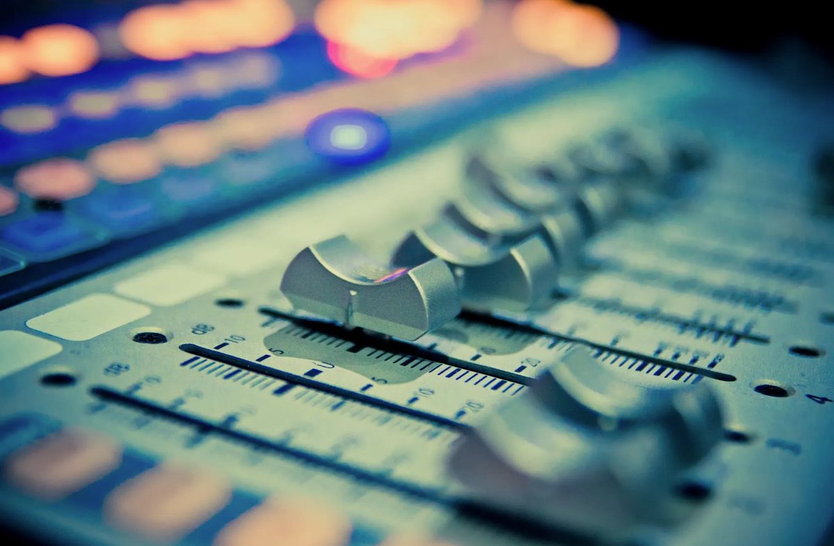 This week's blog post; how I approach album mixing.
audiomixing.online/album-mixing-a…