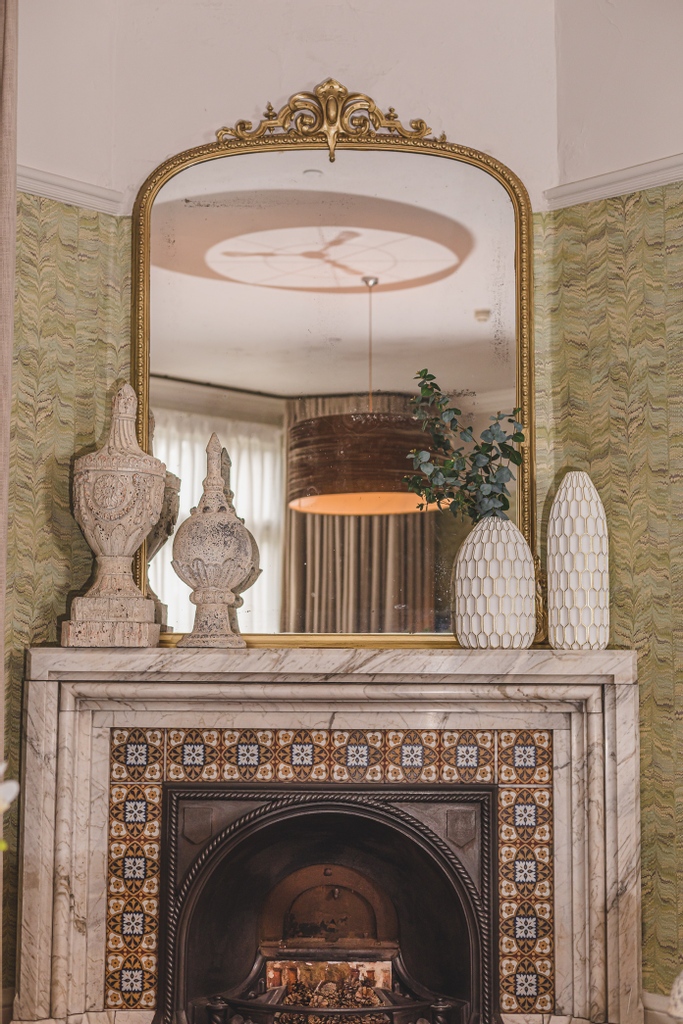 HomeCollingwood's tweet photo. Cosying up to a fire in this chilly weather is so much nicer when it's beautifully styled! 🌨️🔥⁠

Shop all these pieces on our website- link in bio.

#fireplacestyling #fireplacedecorations #fireplacemakeover https://t.co/KcdAh4P7FJ