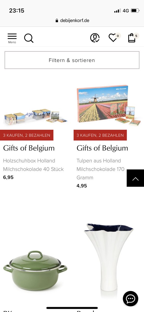 Danischouten's tweet photo. @deBijenkorf niet alleen jullie server ligt sinds 8 uur plat, ook lijken sommige producten in identiteitscrisis 😂 Gaat om de .de https://t.co/dissqPp0ht