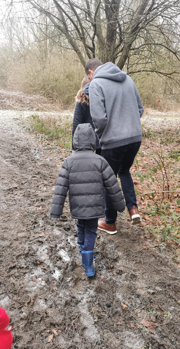 ema_grayson's tweet photo. @IntakeSchool NH Y1OB enjoyed a very cold walk yesterday around Shirebrook Valley #activefromhome #activewalk https://t.co/0M4U815kVP