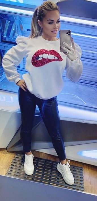 bodymodfan's tweet image. Leather trousers every time xx