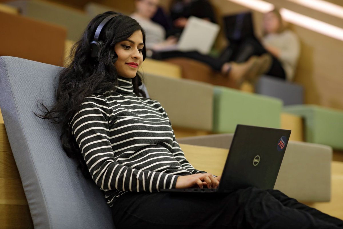 Työtön tai lomautettu: Opiskele <a href="/uniofjyvaskyla/">University of Jyväskylä</a> avoimessa maksutta 2021 loppuun! Maksuttomat opinnot kattavat koko JYU avoimen yliopiston opintotarjonnan. Opiskele ensin maksuton orientaatiokurssi. Lue lisää r.jyu.fi/DF0 #opiskelu #työttömyys #yliopisto #avoinyliopisto
