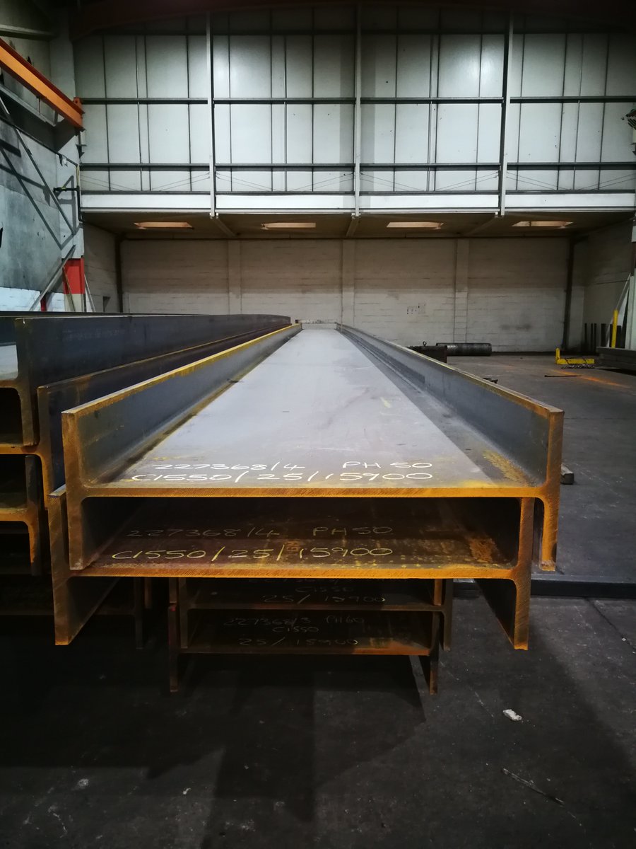 AngleRingCo's tweet image. Sometimes a simple bend is all that's needed.

Here we have some #UniversalBeam, with just a gentle camber to them that have been precisely formed on our #SectionBending machines.

A quick, economical, flexible and accurate job from our team!

#ColdBending  #CamberedBeam