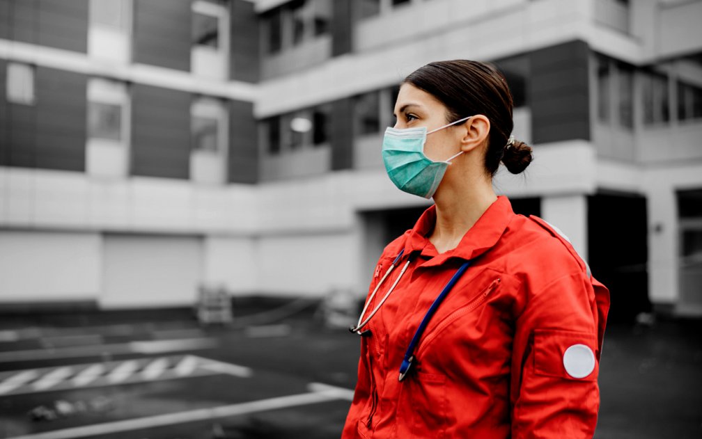 For a #Hospital to deliver on its promise of quality patient care it is only achievable in a safe environment. #MotorolaSolutions Safe Hospitals technology ecosystem is key to helping you achieve your promise. Watch how stwb.co/pzuccze #SafetyReimagined