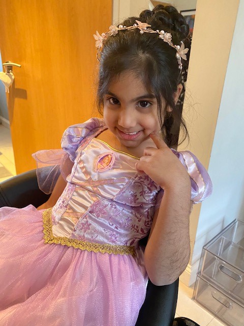 NorthwoodGDST's tweet image. Milana in Y1 also got dressed up as Rapunzel for fairy tale week!👸 She also ventured outside to learn all  about drawing maps as part of topic.🗺 Great work Milana! #NWCAlwaysLearning #GuidedHomeLearning #NWCFamily @GDST