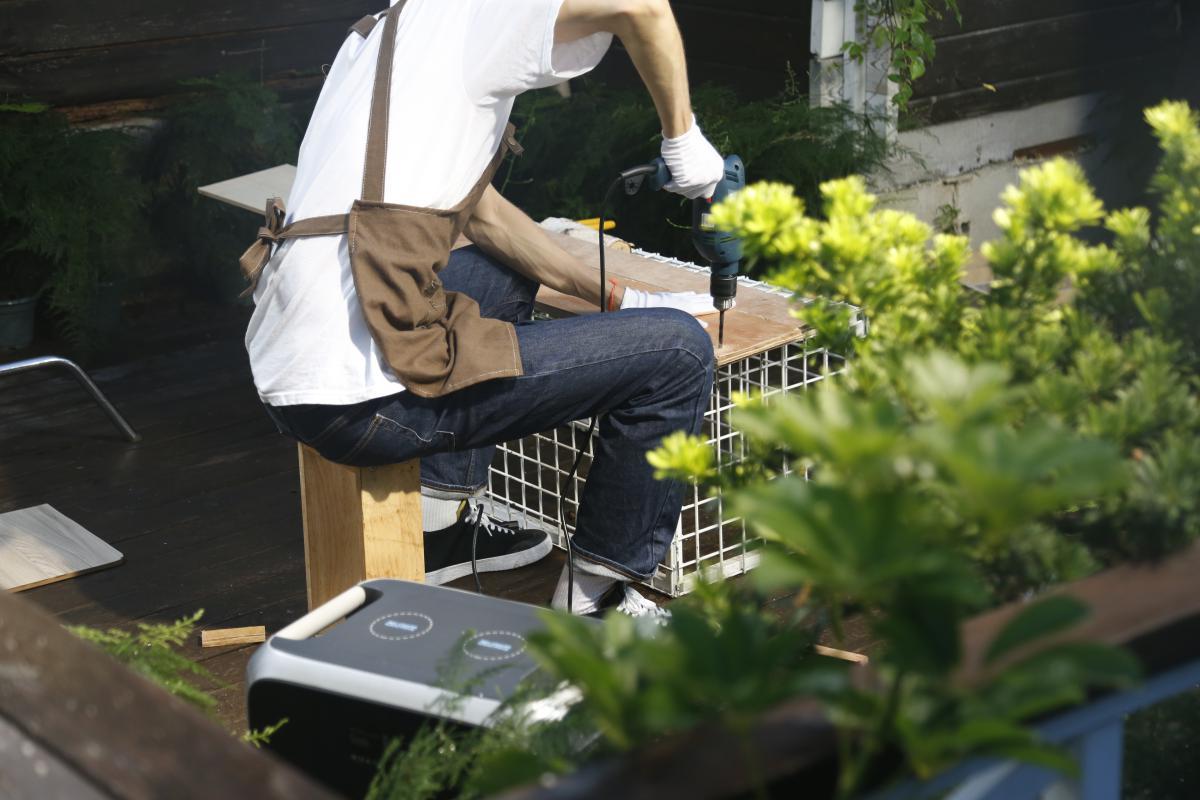 Every day  I wake up and think to myself, "What is going to be my miracle today?" 
#travel  #powerstation #solarpanel #gogreen #energy #outdoor #efdelta #vanlife #campervan