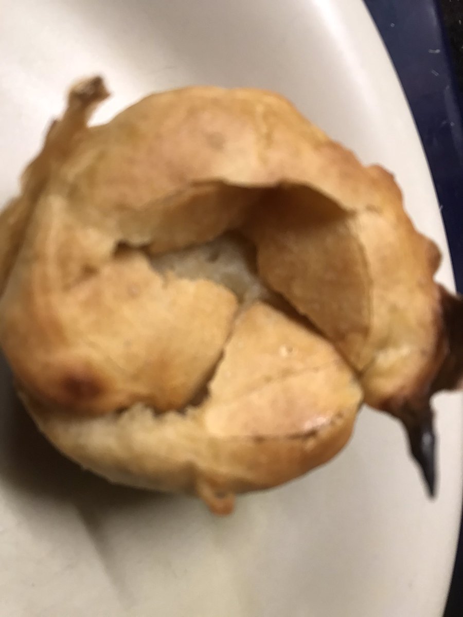 judealdridge's tweet image. @HelenTeeDubU @NotLeafy #vegan Yorkshire puddings report - not bad - used #crackd no egg egg - I would suggest the cooking time was too generous but definitely worth another go