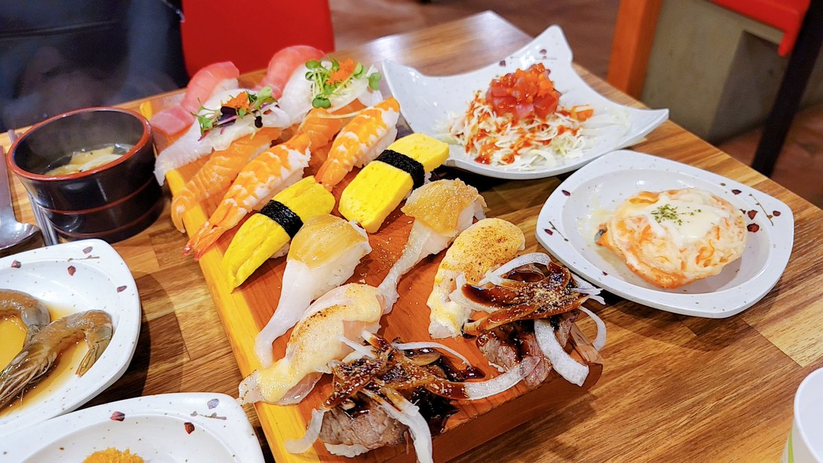 합정 키움초밥 100년만에 왔다 
명불허전 커플세트 3만원~