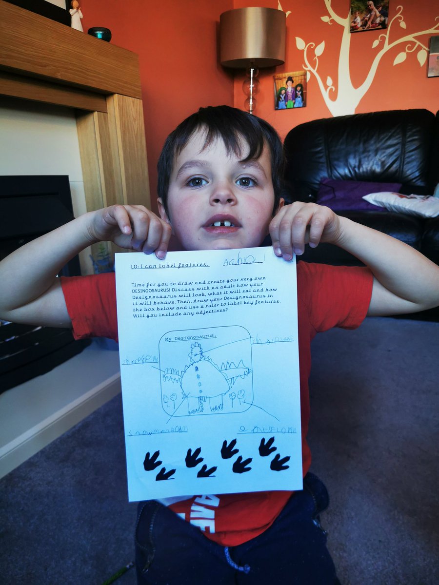 jenacrew's tweet photo. Archie dinosaur 🦕 is called Snowasaurus, he has sharp teeth, sharp spikes, a snowman body and eats flowers 💐
@MrDMarsh1 https://t.co/j5KLmMDOBz