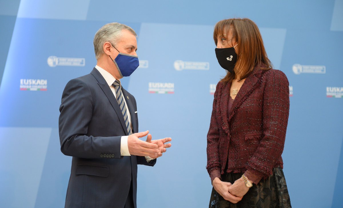 🧑‍🎓 En esta nueva etapa de la UPV/EHU el modelo sigue siendo el compromiso, el rigor, el trabajo en equipo y colaboración. Contamos con un marco acordado y concertado, disponemos de autonomía y garantizamos la confianza y el respaldo a la gestión en el inicio de esta nueva etapa.